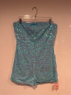 NWT Pretty Little Thing Strapless Sequin Romper in Aqua Teal